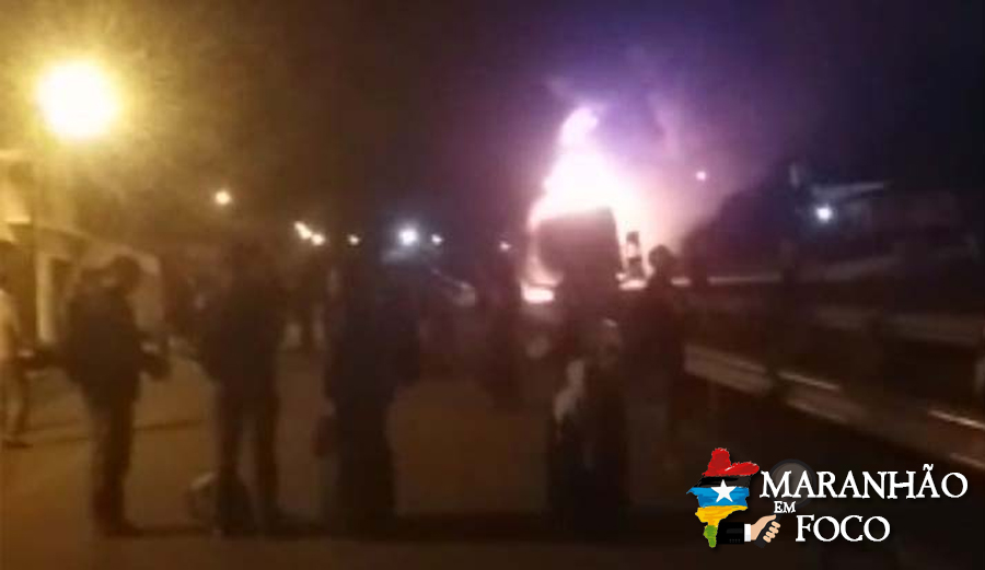 Ônibus Intermunicipal explode na BR-222 próximo a Buriticupu